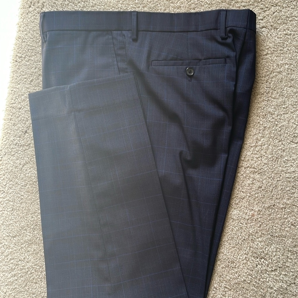 Banana Republic standard fit 34×30 men’s blue dress pants